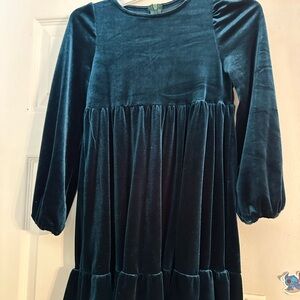 Green velvet flowy girls dress